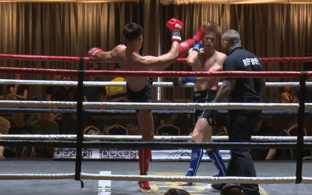 Aiden Burgess vs Kai Holmes