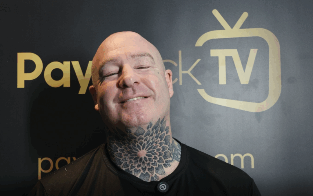 Lucas “Big Daddy” Brown with Joe Turner from Payback before his bout with Tony Giles this weekend on Right2Fight